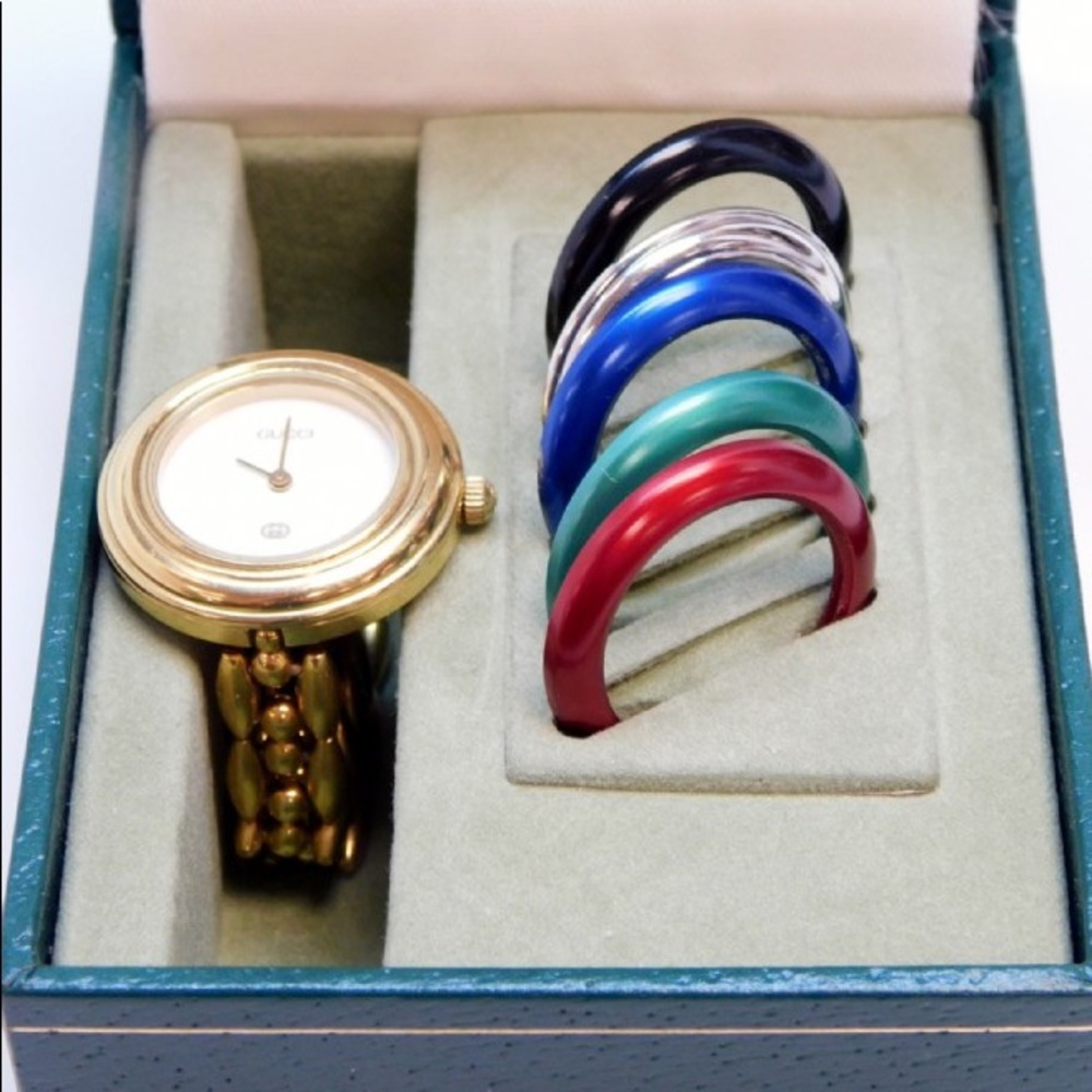 Authentic Gucci Watch Set 5 Colors With box
